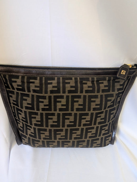 Fendi Logo Print Large Zipper Pouch