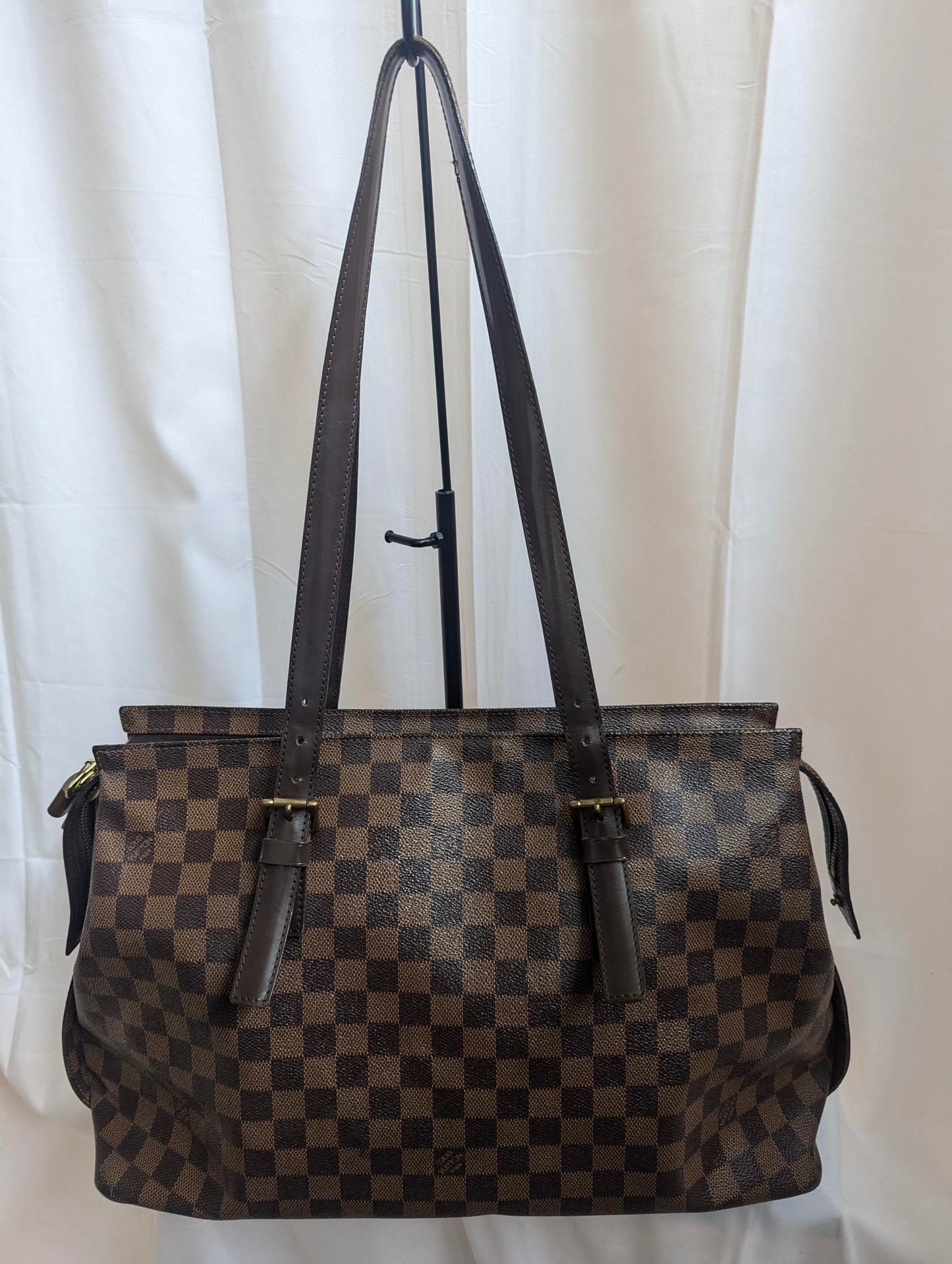 Louis Vuitton Chelsea Damier Ebene Handbag