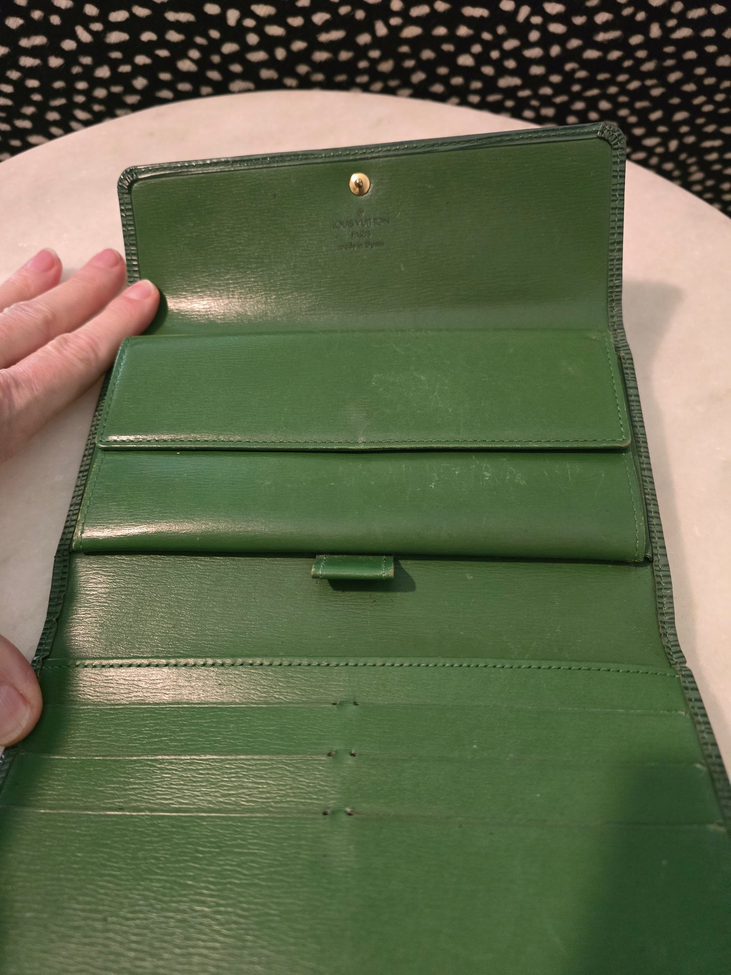 Louis Vuitton EPI Sarah Green Wallet