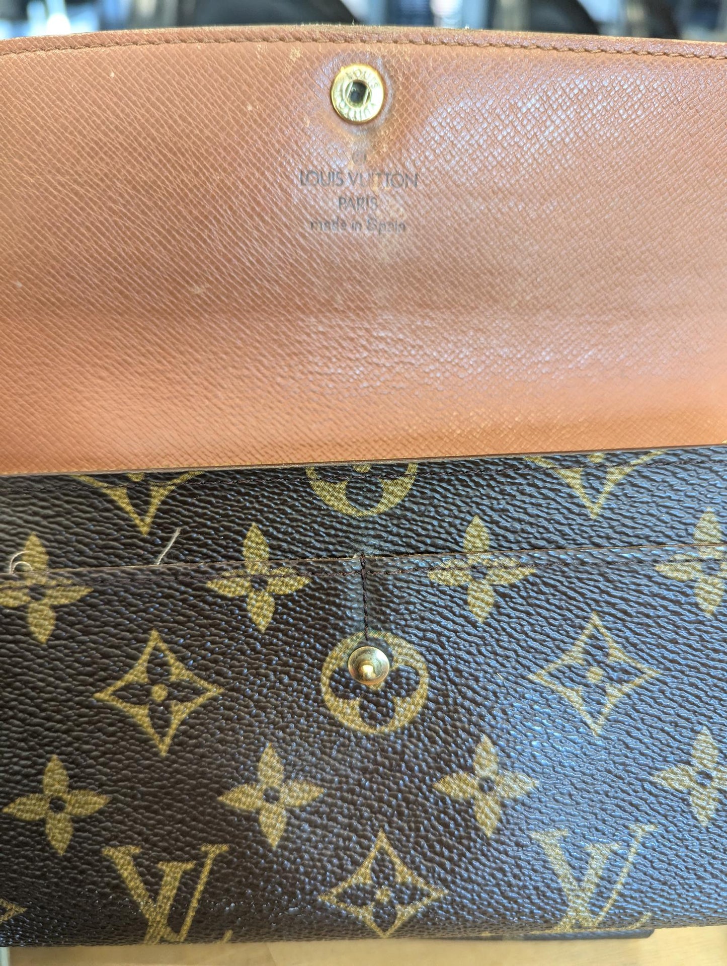 Louis Vuitton Monogram Sarah Wallet