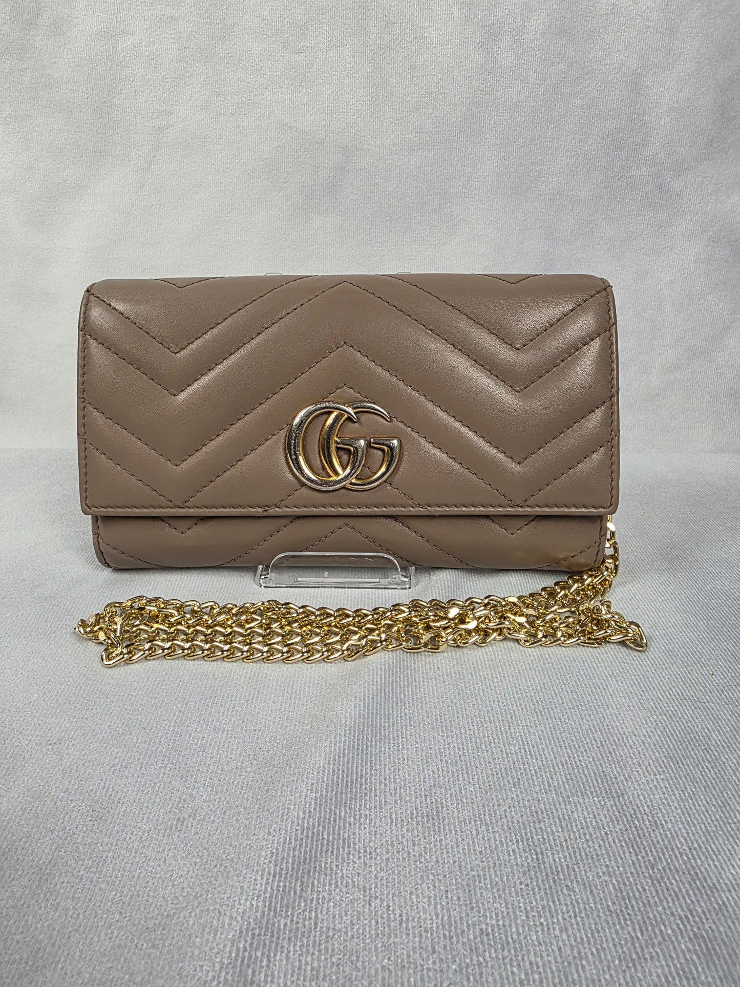 GUCCI GG MARMONT CALFSKIN LONG WALLET W/ CHAIN