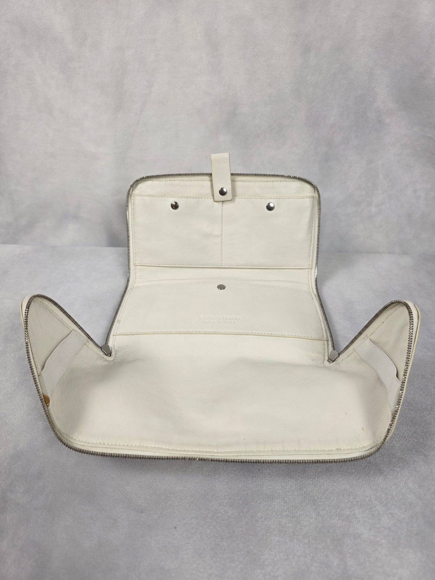 BOTTEGA VANETTA INTARSIO 15 EMBOSSED COSMETIC ZIPPER BAG