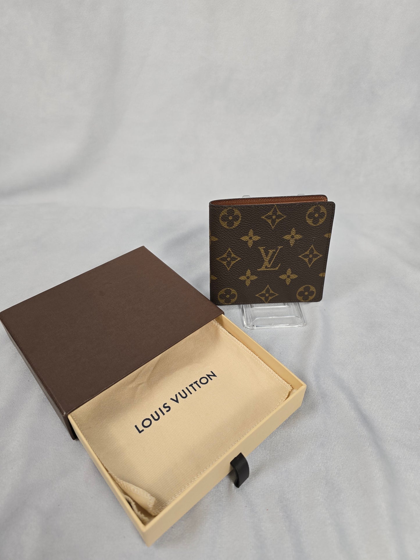 Louis Vuitton Men's Bifold Wallet with Box and Dustbag
