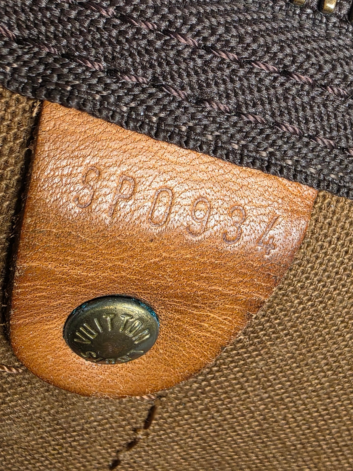 LOUIS VUITTON VINTAGE MONOGRAM KEEPALL 50 W/ LOCK AND KEY