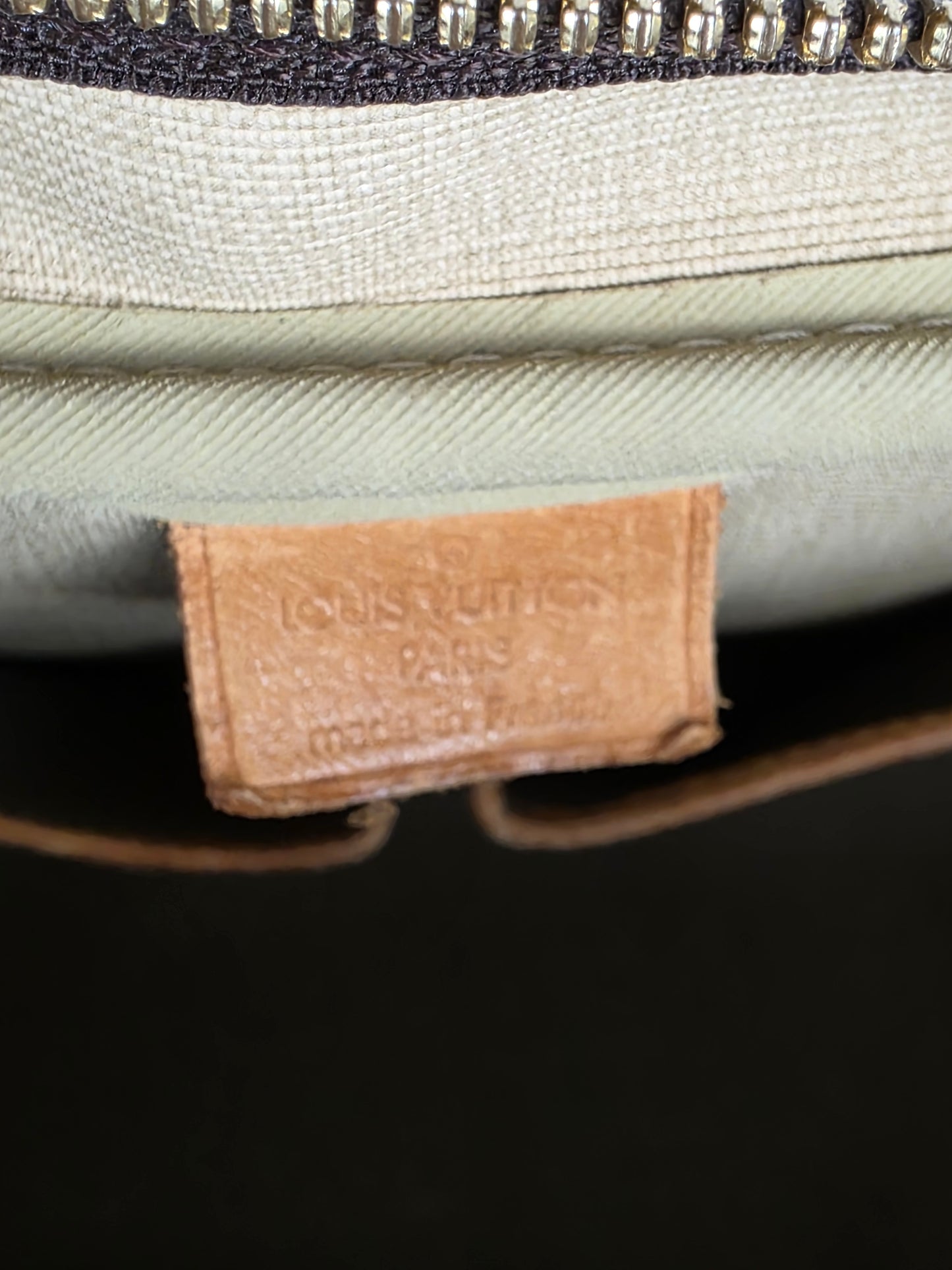 LOUIS VUITTON VINTAGE MONOGRAM DEAUVILLE HANDBAG