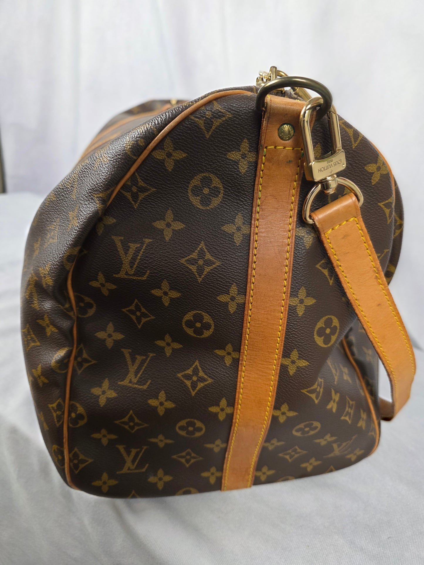 LOUIS VUITTON VINTAGE MONOGRAM KEEPALL 55 BANDOULIERE W/ LOCK & KEY
