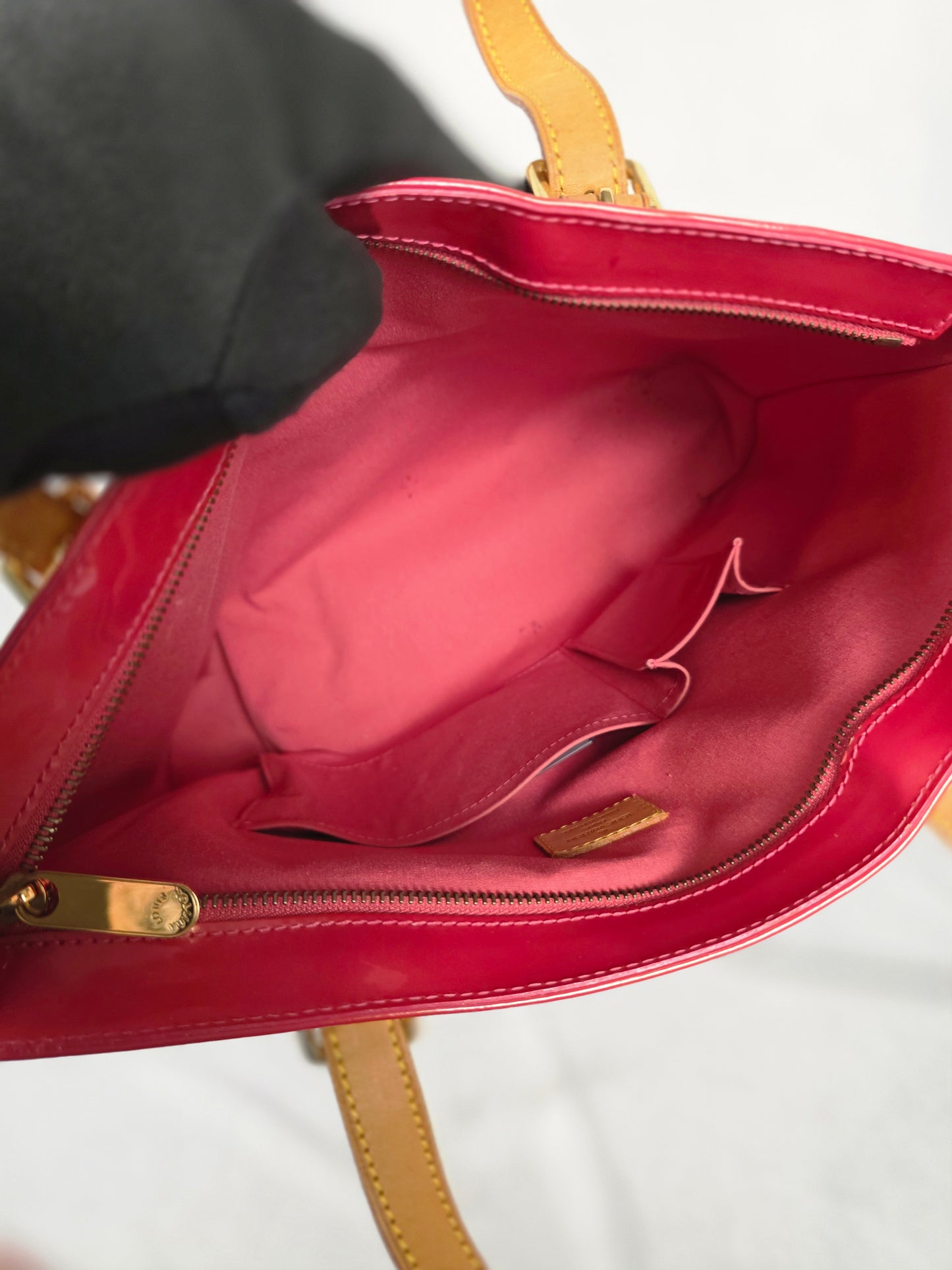 Louis Vuitton Fuchsia Monogram Vernis Brentwood Tote Bag