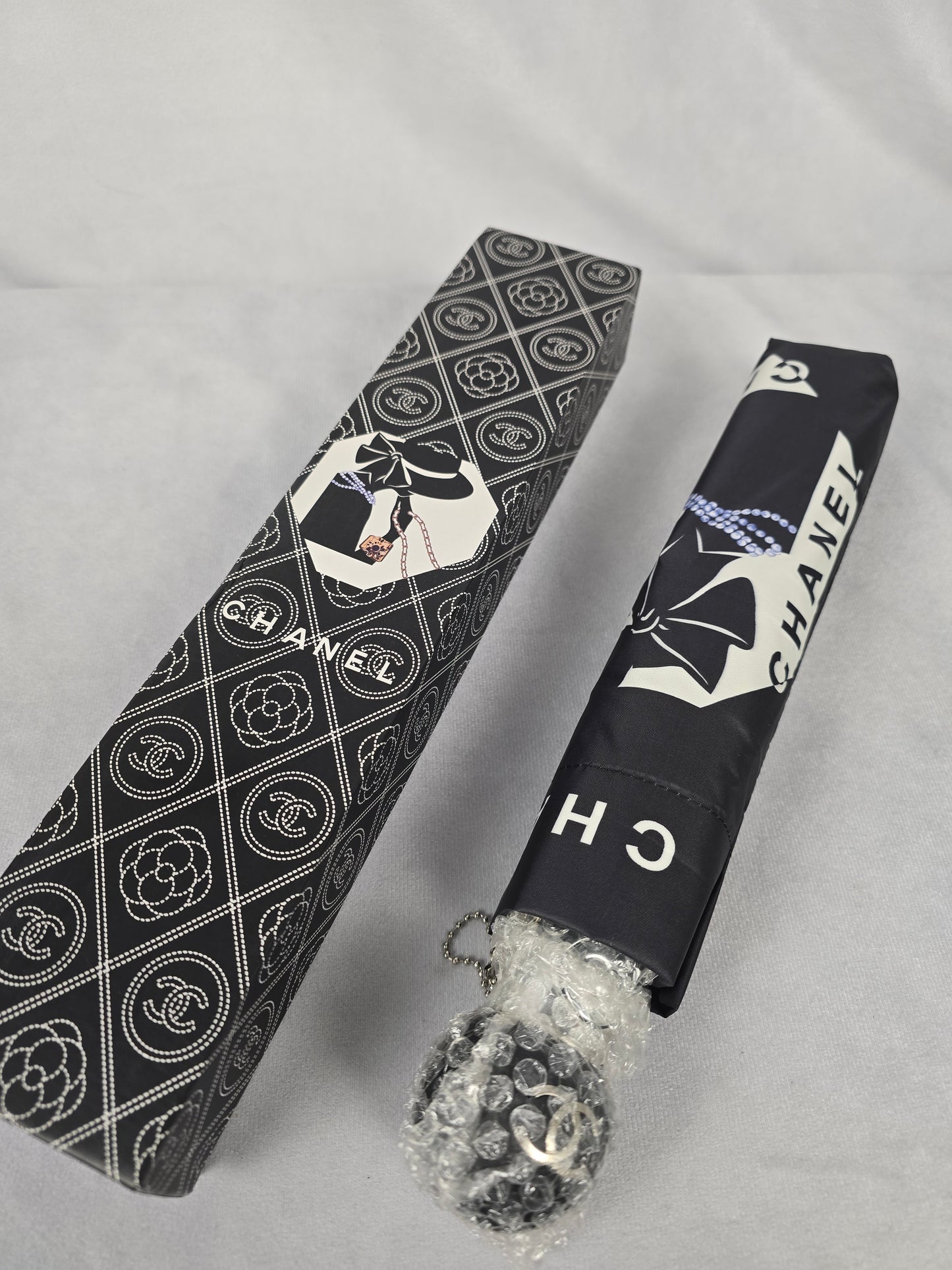 GWP Large Auto-open Chanel Umbrella - New