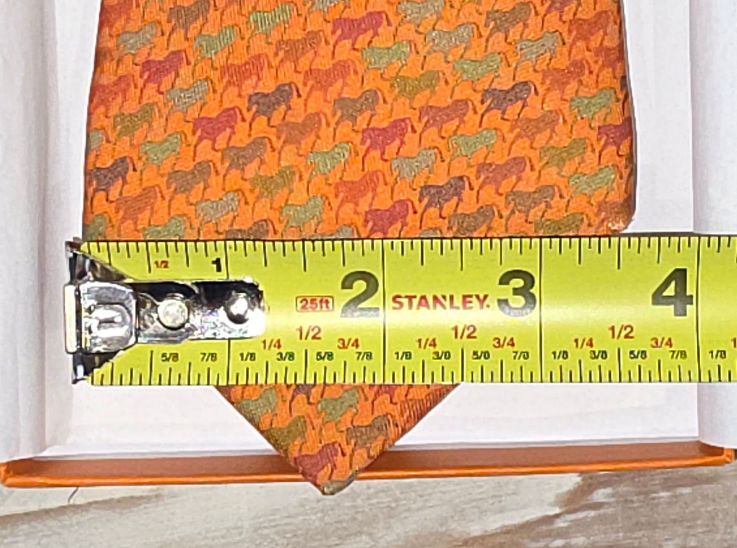 Hermès Silk Tie - Vintage Equestrian Horse Motif (Classic Orange)