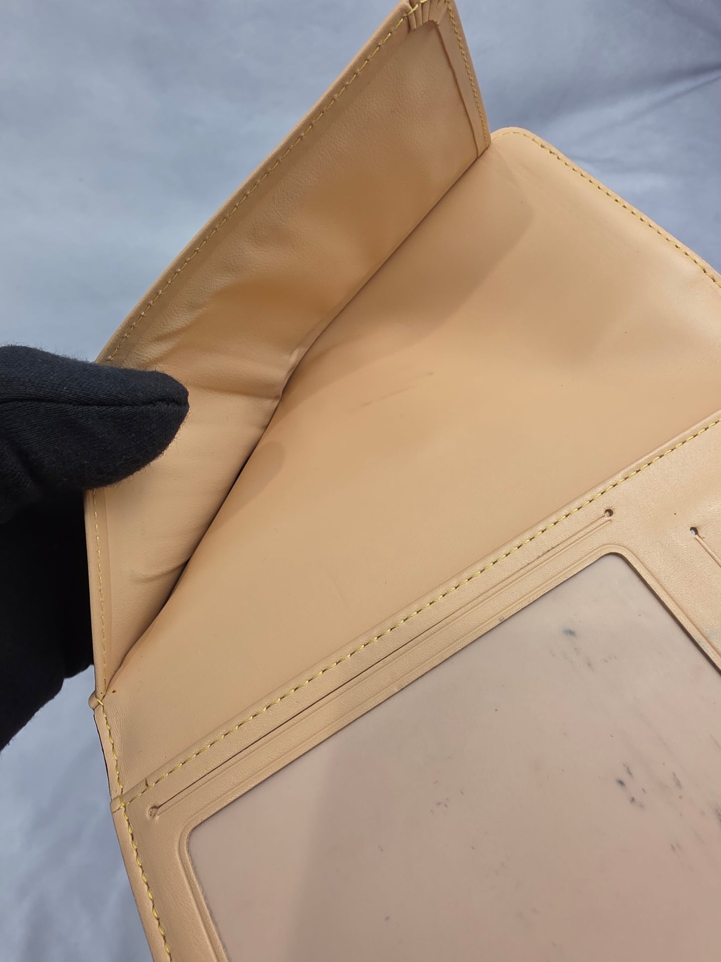 Louis Vuitton Monogram Multicolore Eugenie Wallet White Murakami