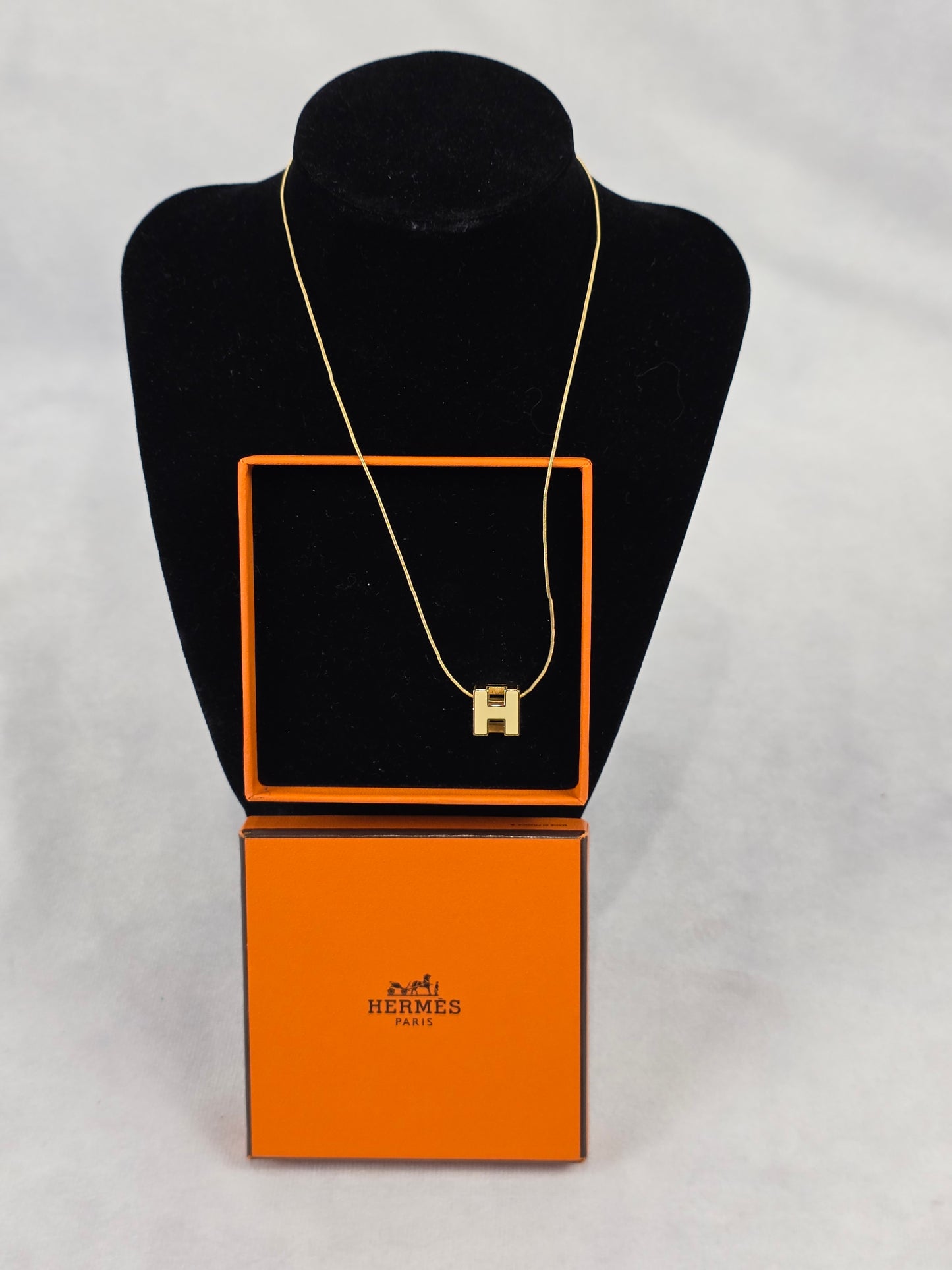 Hermès Cage d’H Cube Necklace - White & Gold (2)