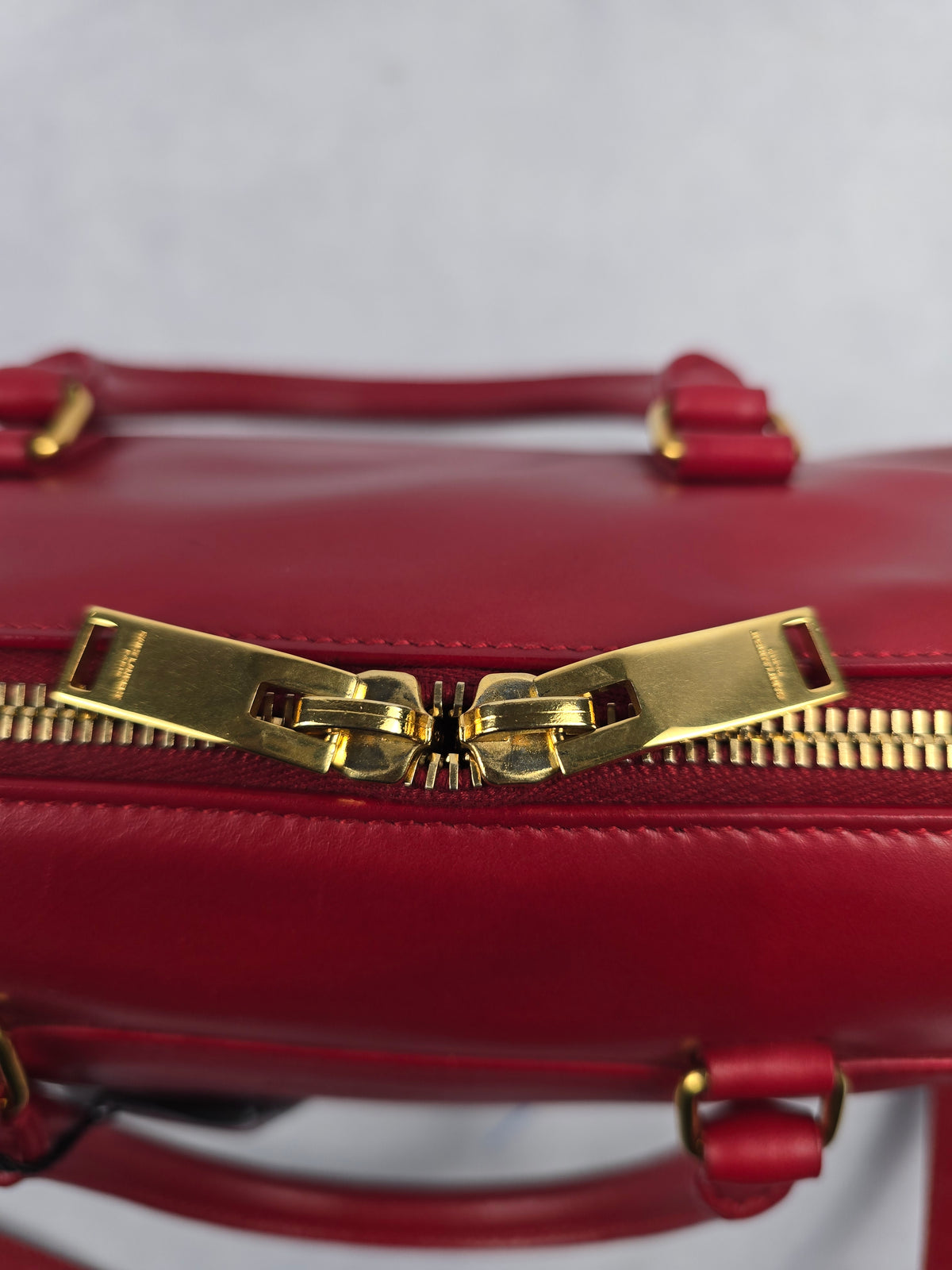 Saint Laurent Classic Baby Duffle Red leather Shoulder bag