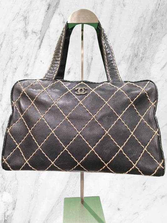 CHANEL BLACK "WILD STITCH" SURPIQUE HANDLE BAG