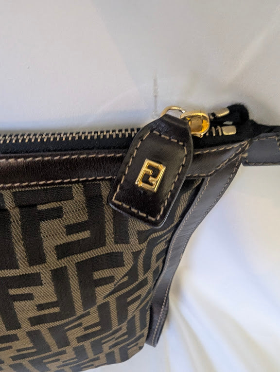 Fendi Logo Print Large Zipper Pouch