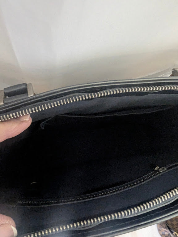 Louis Vuitton Black Mat Wilwood Bag 2 Front Pockets