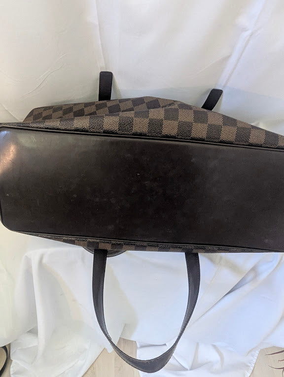 Louis Vuitton Chelsea Damier Ebene Coated Canvas Handbag