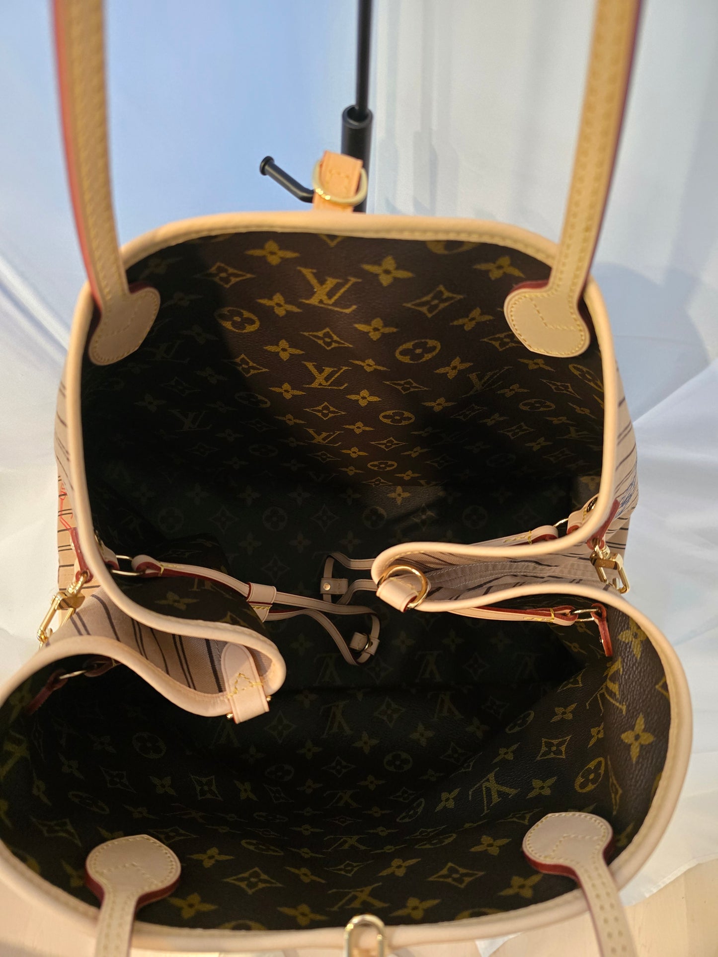 Louis Vuitton Neverfull Inside Out GM ST.MNG BEI (Large Tan Print) - UNUSED