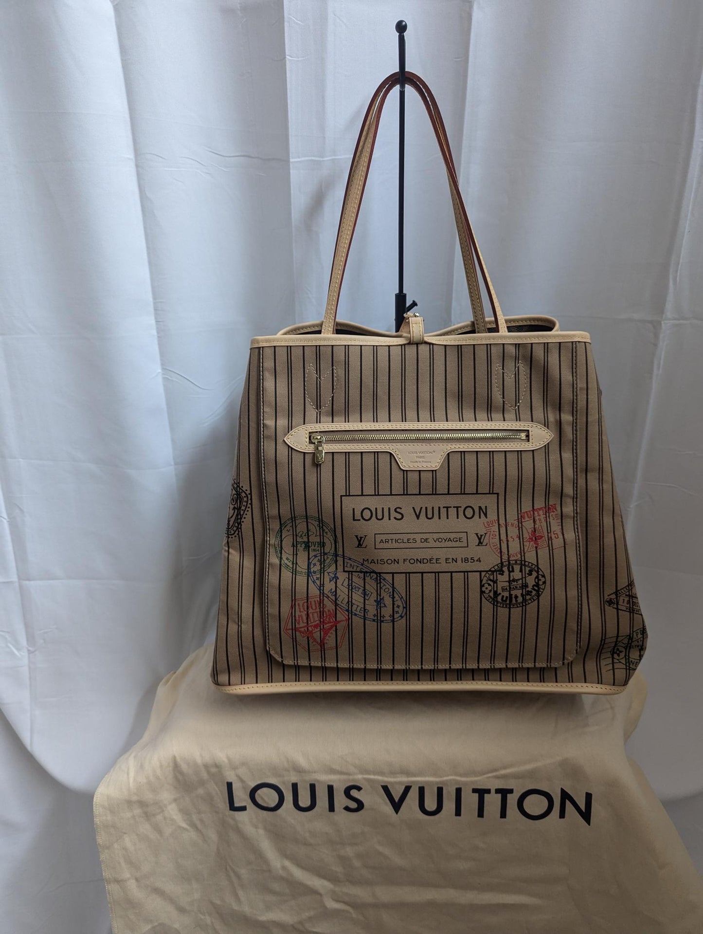 Louis Vuitton Neverfull Inside Out GM ST.MNG BEI (Large Tan Print) - UNUSED