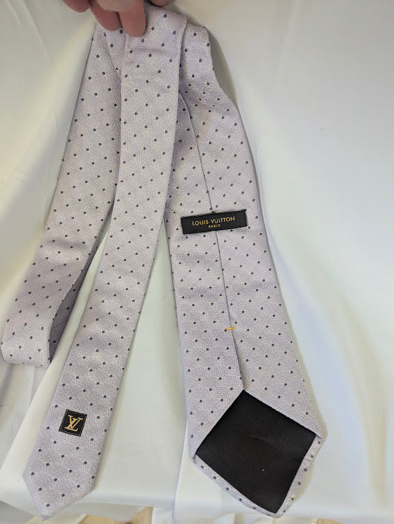 Louis Vuitton Silk Tie in Box