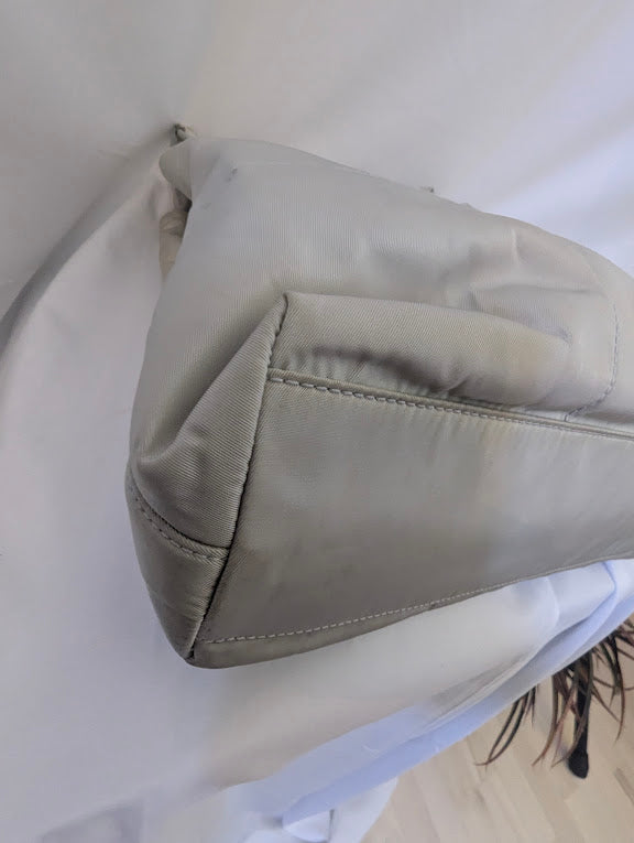 Prada 1999 Beige Nylon Shoulder Bag - Borsa In Tessuto - Color Cristallo