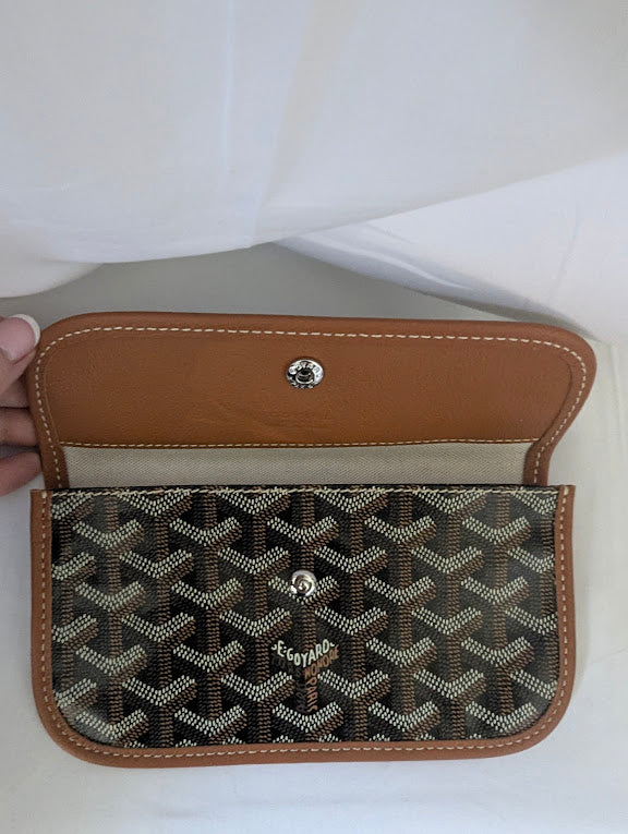 Goyard Small Pouch