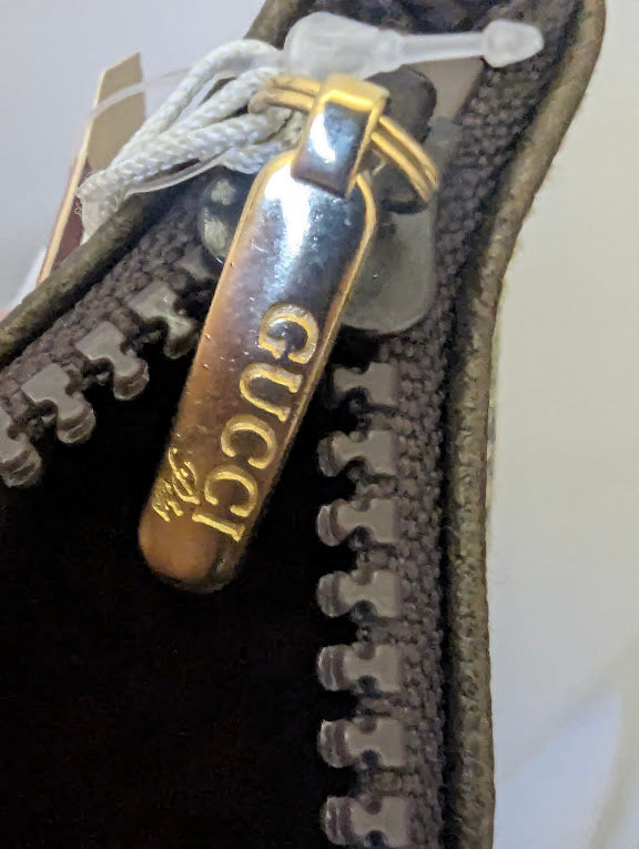 Gucci Plus 1970s Brown Vintage Pouch with Tag
