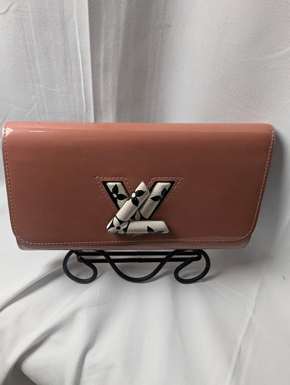 Louis Vuitton Patent Twist Long Wallet