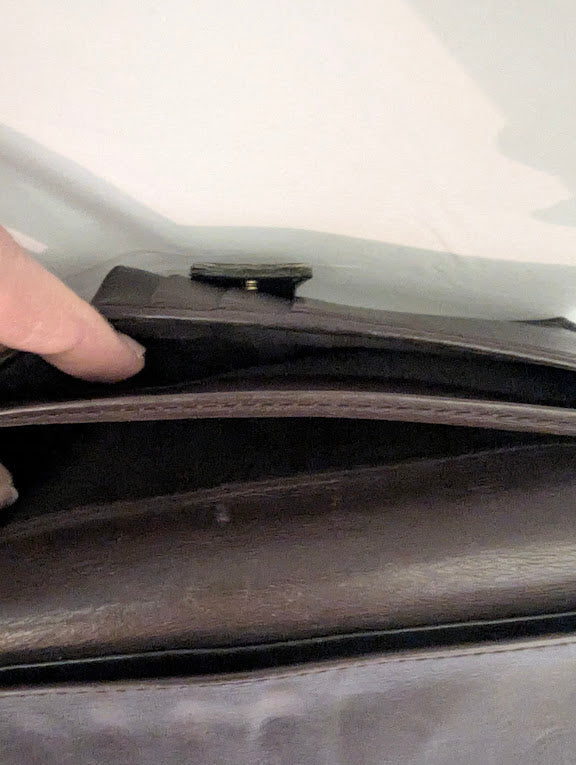 Gucci Dark Brown GG with Gold Metal Heart Wallet in Box