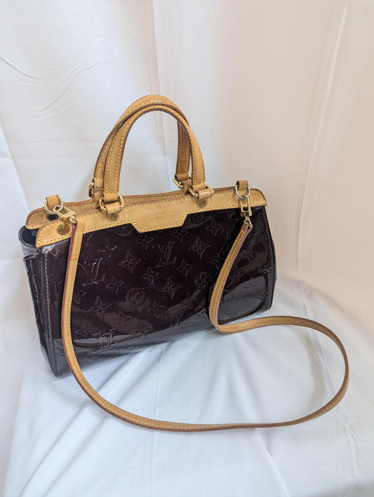 Louis Vuitton Brea Vernis Bag