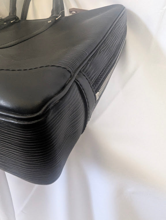 Louis Vuitton Epi Black Porte Document Voyage Business Bag