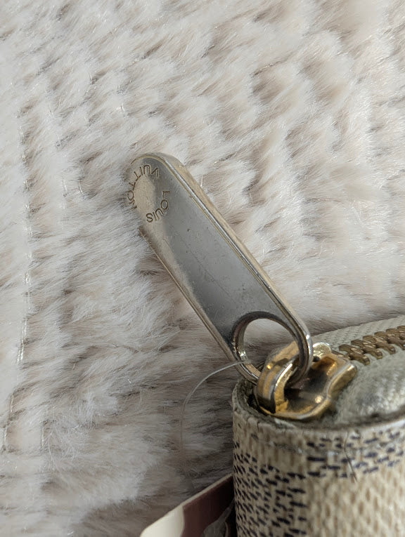 Louis Vuitton Damier Azur Zippy Wallet