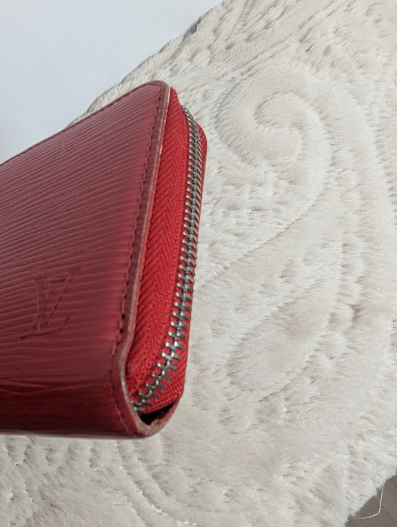 Louis Vuitton Epi Red Zippy Wallet