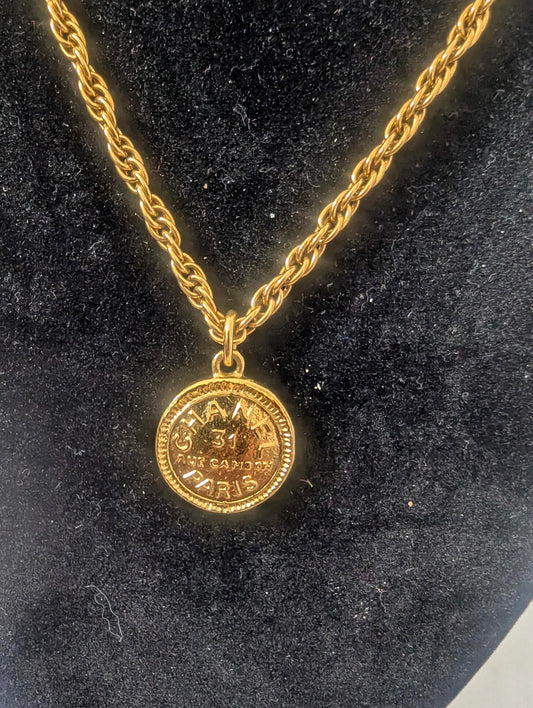 Chanel 31 Rue Cambon 1980s Gold Paris Coin Vintage Necklace