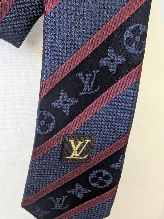 Louis Vuitton Monogram Navy Blue Men's Silk Tie