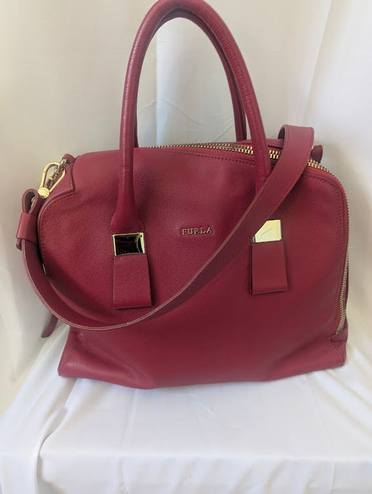 Furla Red Leather Handbag with Shoulder Strap