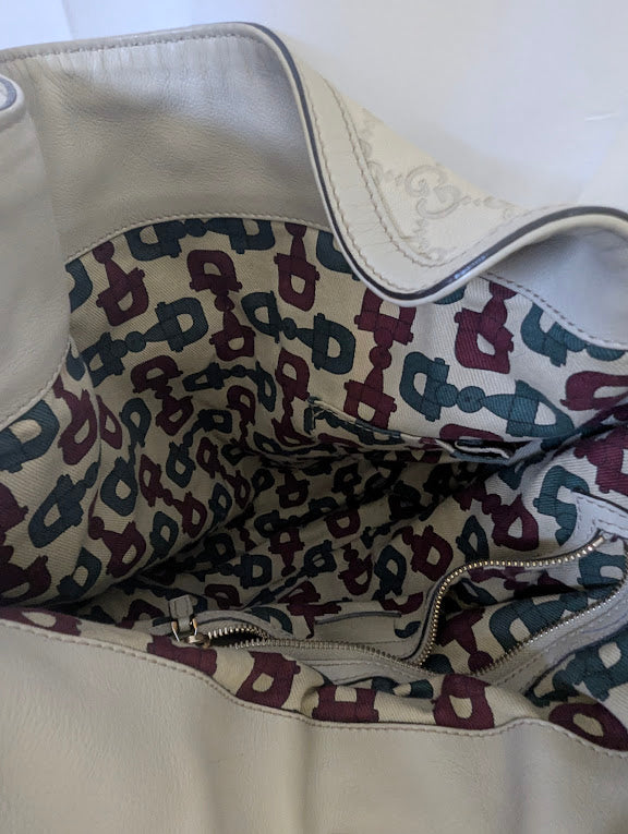 Gucci GG Indy Hobo Ivory Bamboo with Tassels Medium