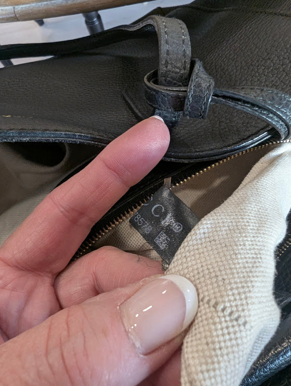 Gucci Black Leather Swing Tote