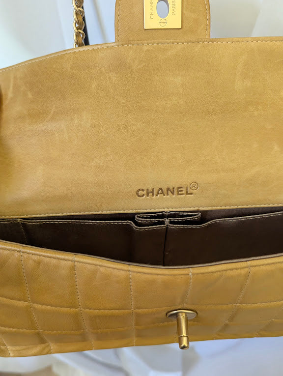 Chanel Chocolate Bar Flap East/West Quilted Lambskin Shoulder Bag – Caramel Brown