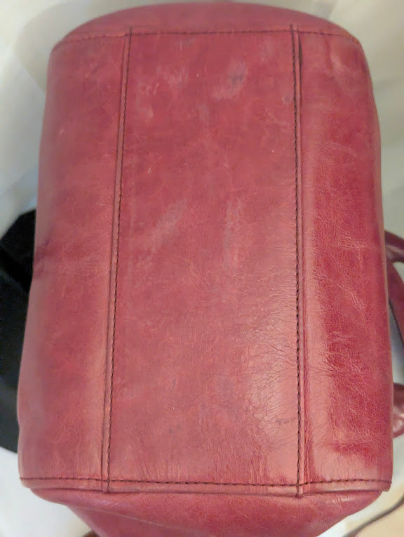 Chloe Dark Pink Leather Gold Hardware Handbag with Crossbody Strap