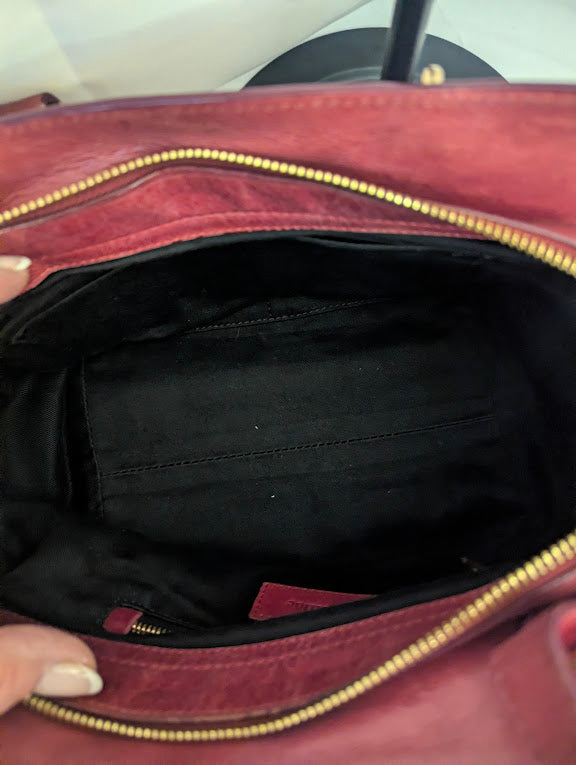Chloe Dark Pink Leather Gold Hardware Handbag with Crossbody Strap