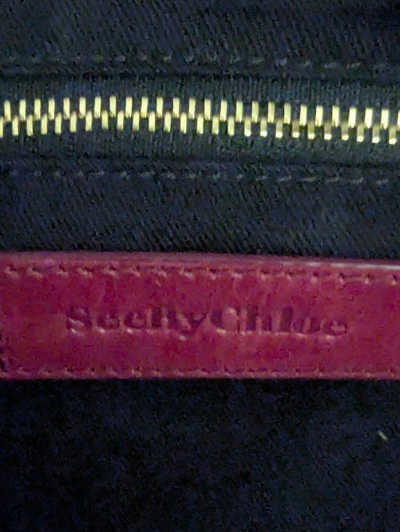 Chloe Dark Pink Leather Gold Hardware Handbag with Crossbody Strap