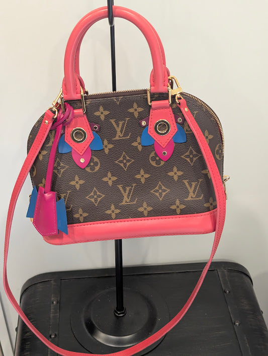 Louis Vuitton Totem Alma BB Flamingo Crossbody