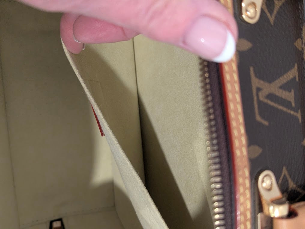 Louis Vuitton Valisette BB Crossbody