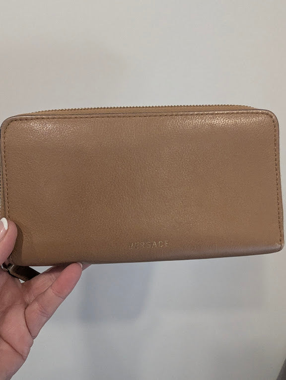 Versace La Medusa Long Tan Calfskin Zip Around Waller in Box