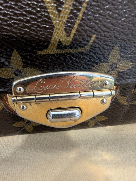 Louis Vuitton Etoile Sarah Wallet with Dustbag and Box