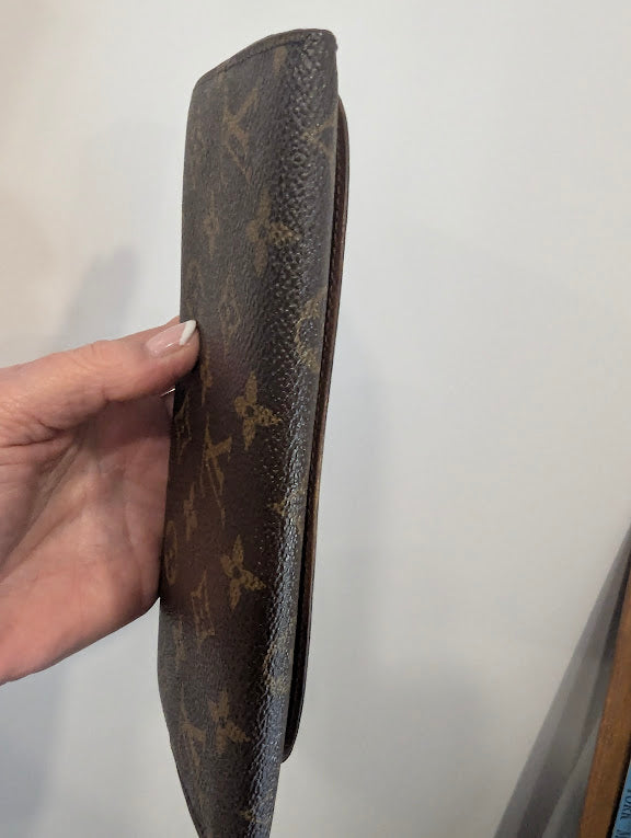 Louis Vuitton Louise Monogram Wallet