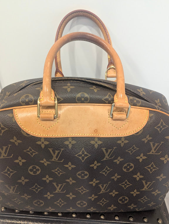 Louis Vuitton Monogram Deauville