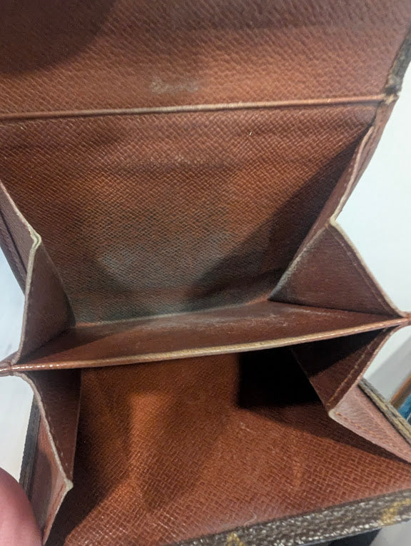 Louis Vuitton Monogram Elise Compact Wallet