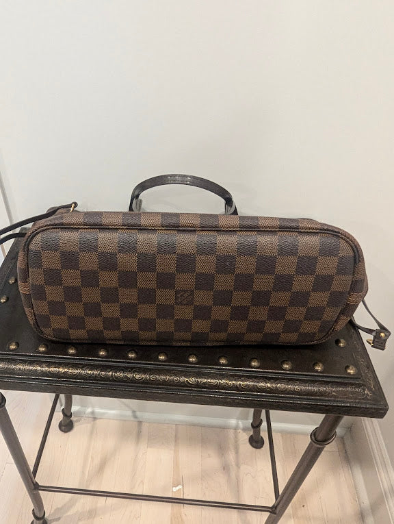Louis Vuitton Neverfull Damier Ebene PM with Red Canvas Interior