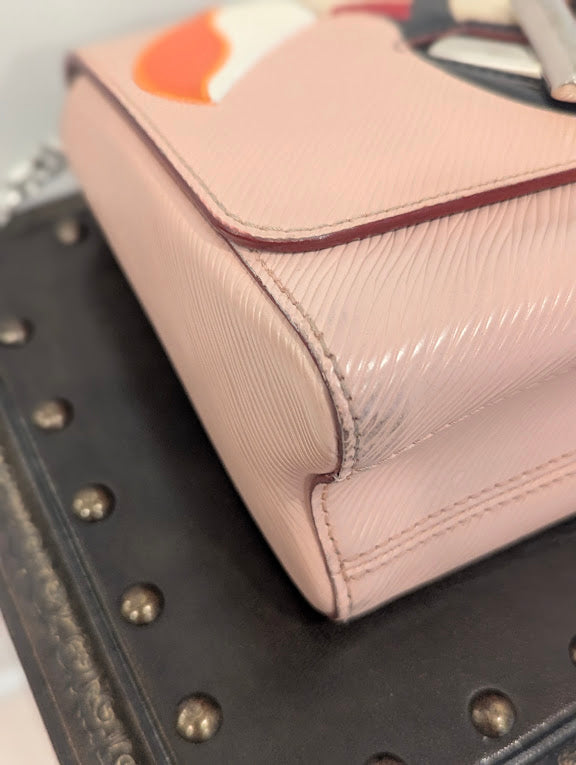 Louis Vuitton Limited Edition Exotic Toucan Birds Twist MM in Crystal Pink